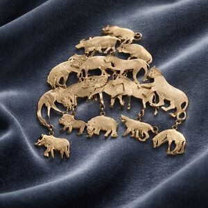 Vintage Ultra Craft jungle animal brooc